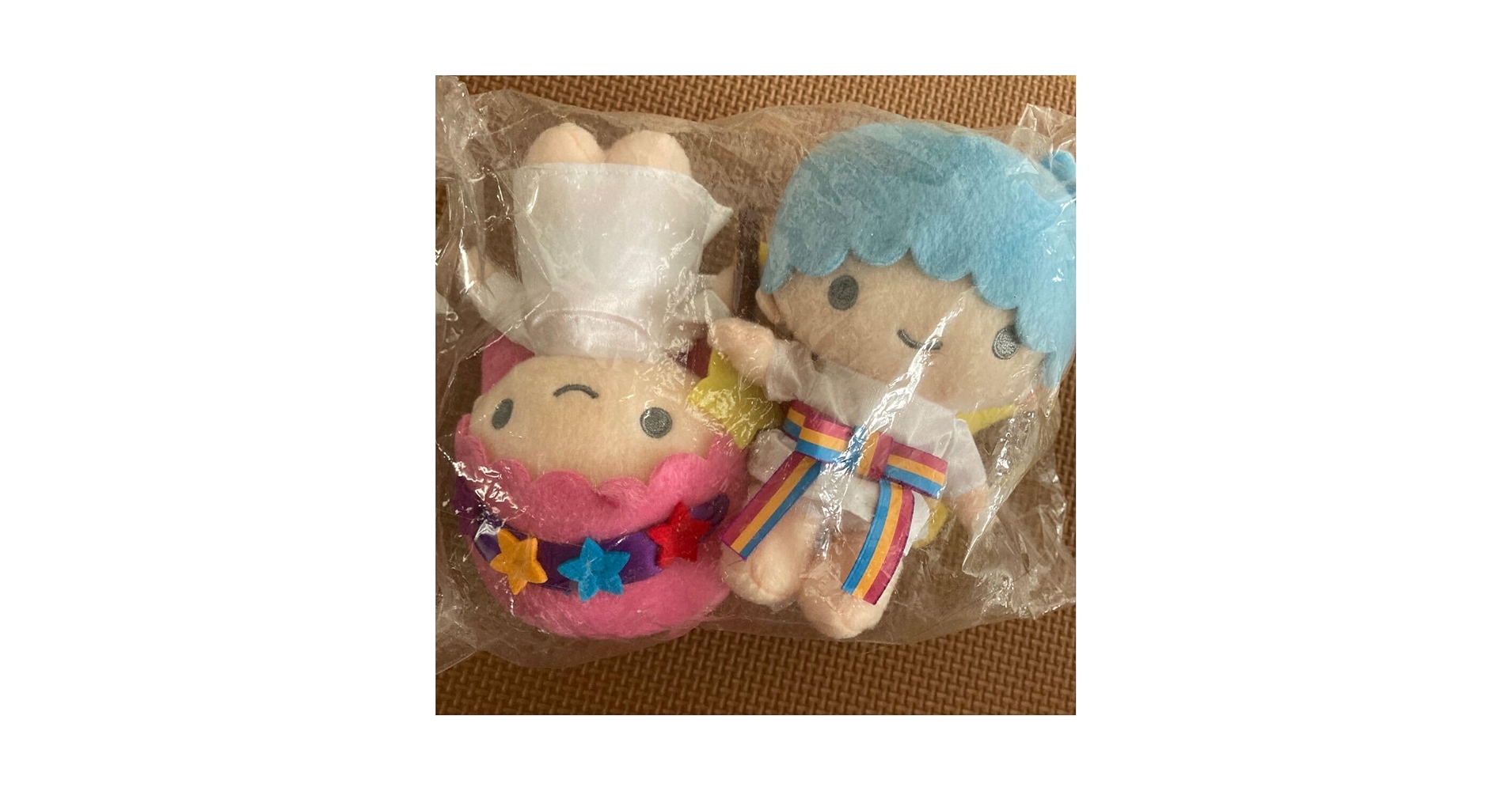 Amazon.co.jp: きらぼし銀行 キキララ ぬいぐるみ レア D202 : おもちゃ